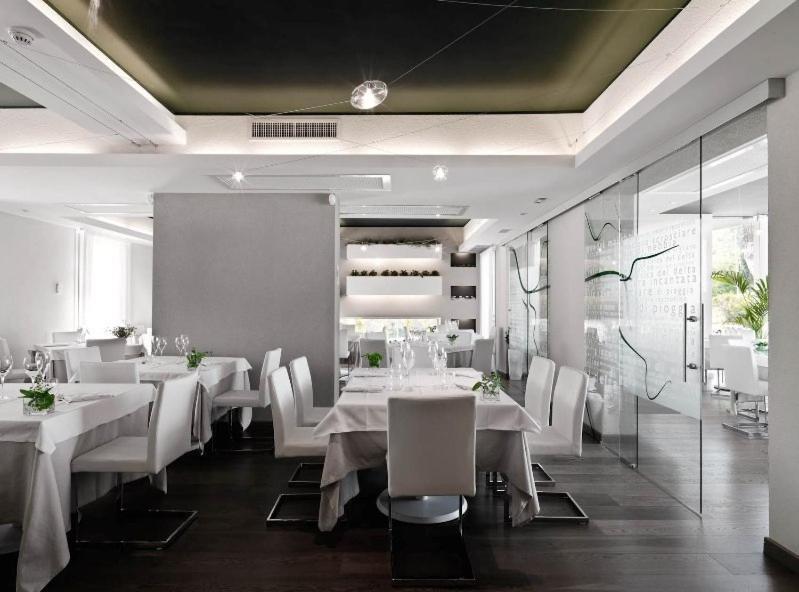 Locanda Ristorante 7 Mari Porto Viro Exterior foto
